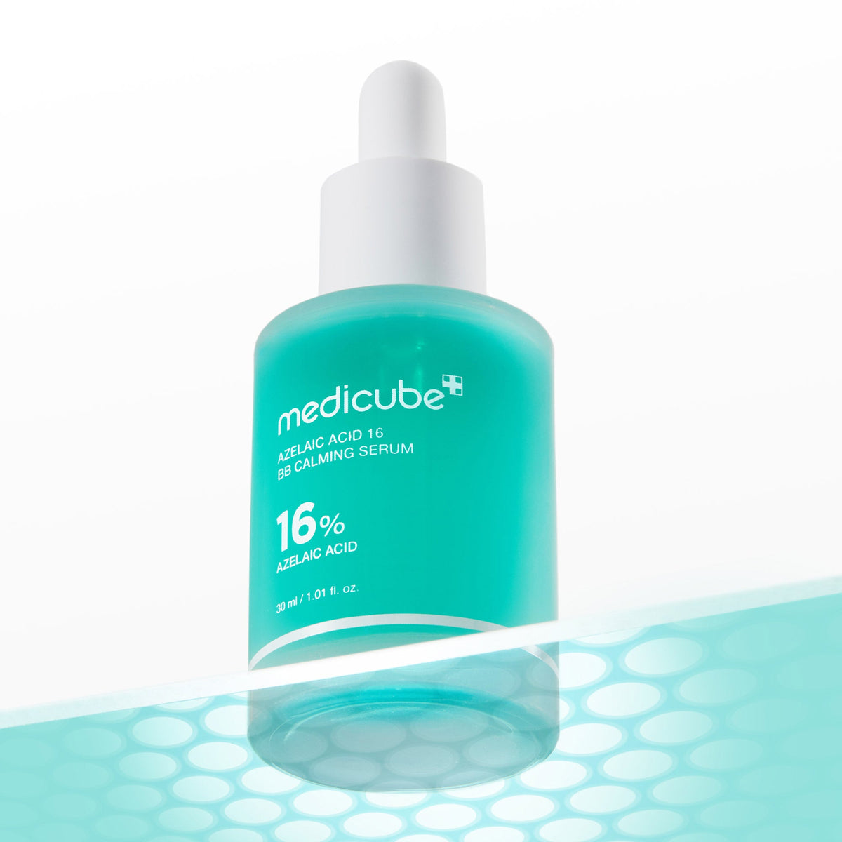 Azelaic Acid 16 Calming Serum | Medicube